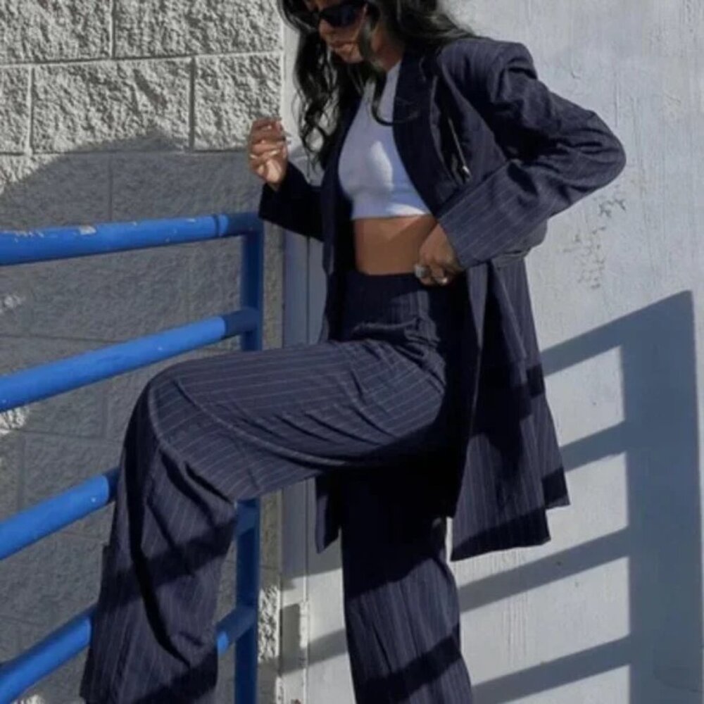 Charcoal Clothing – New Girl Pants (NWT)